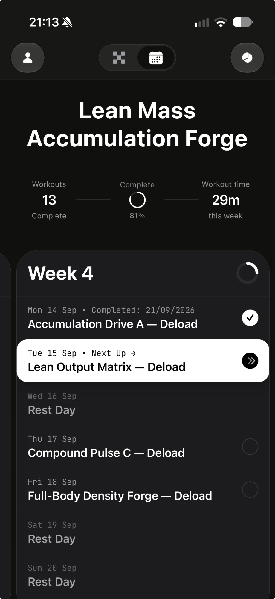 The trainerX Plans screen: a 4-week programme, 13 workouts complete, with this week's sessions listed by day and the next one highlighted